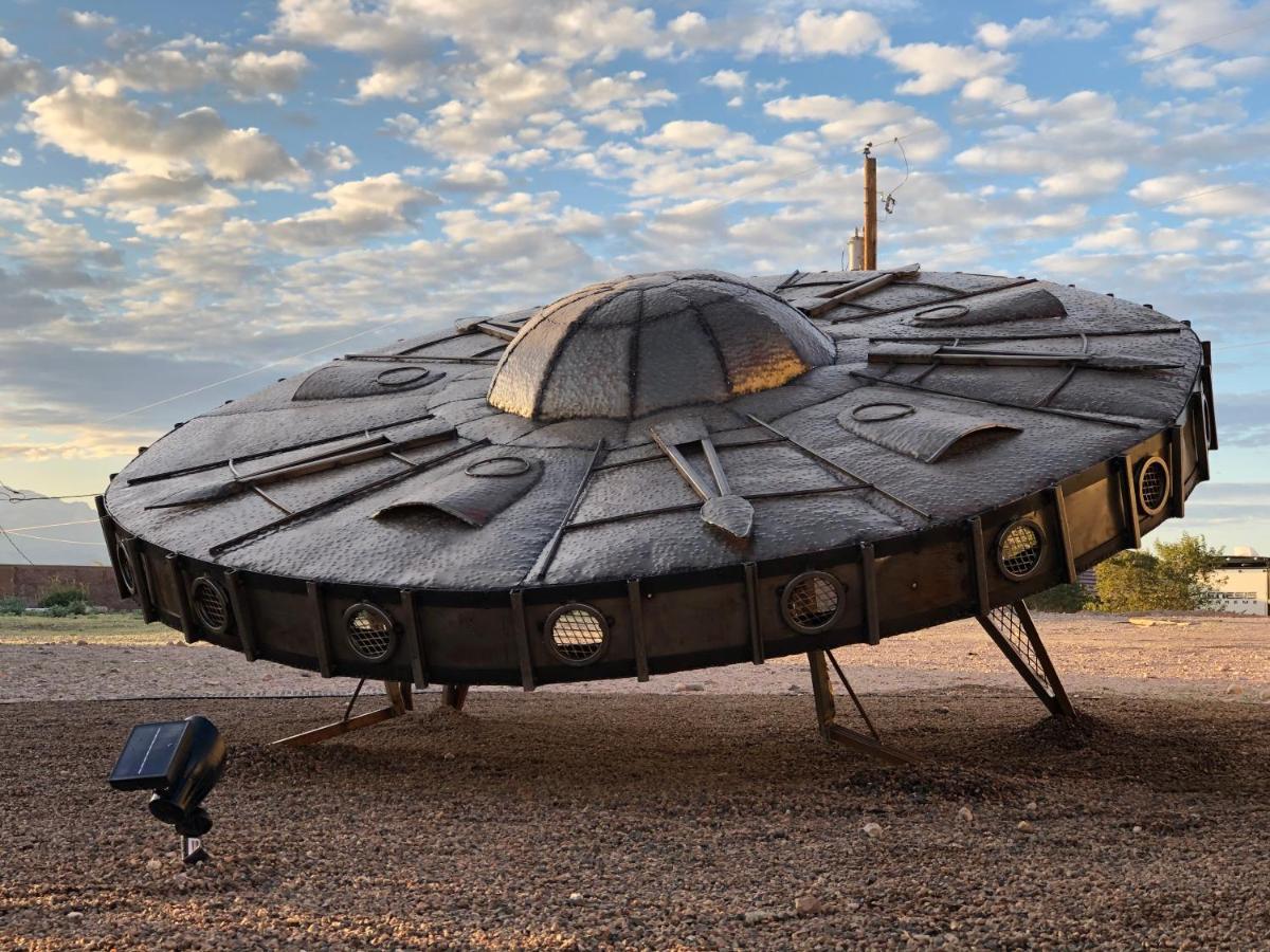 Area 51 Annex - Alien Lake Escape Буллгед-Сіті Екстер'єр фото